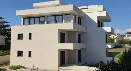 KROATIEN - 3-Zimmer Ferienwohnungen in Strandnähe - SUKOŠAN KROATIEN - 3-Zimmer Ferienwohnungen in Strandnähe - SUKOŠAN