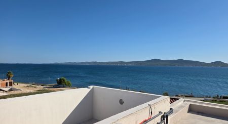 KROATIEN - 4-Zimmer Wohnung mit POOL - SUKOŠAN KROATIEN - 4-Zimmer Wohnung mit POOL - SUKOŠAN
